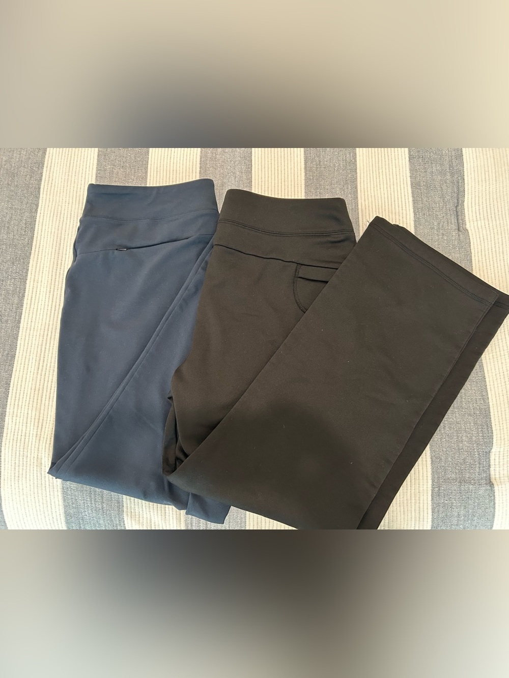 Black and navy active pants set